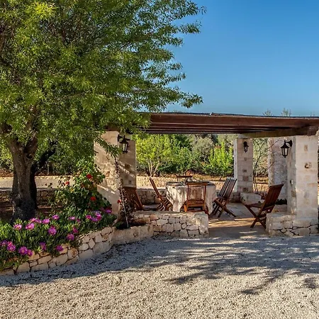 Trullo La Succulenta Villa